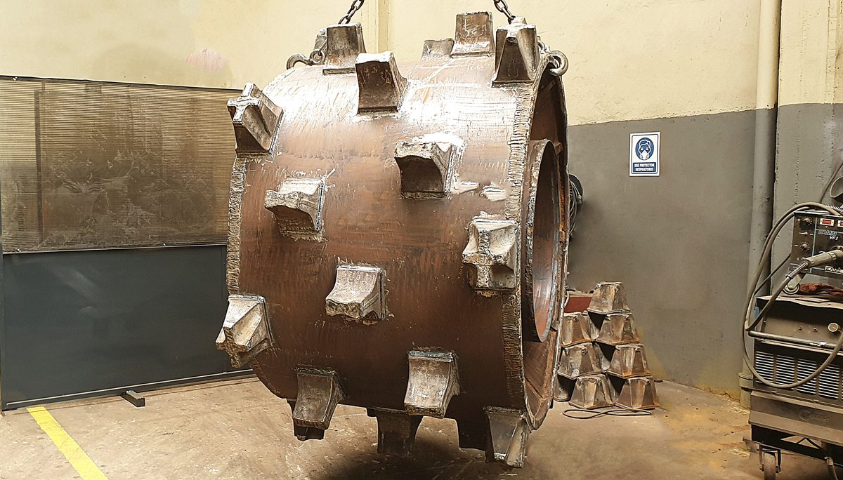 Rueda compactadora CAT 826 con recargue